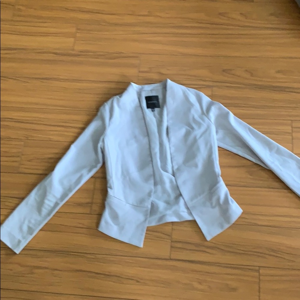 Open front short blazer